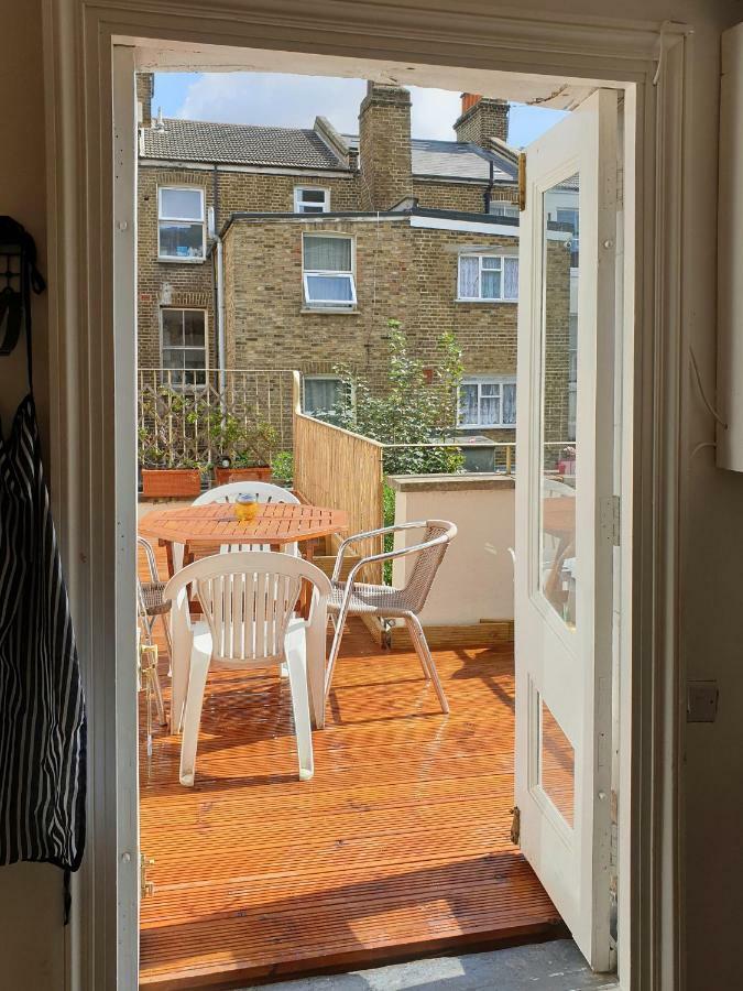 Home In Queen'S Park London Luaran gambar