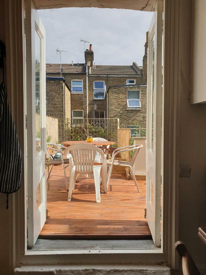 Home In Queen'S Park London Luaran gambar